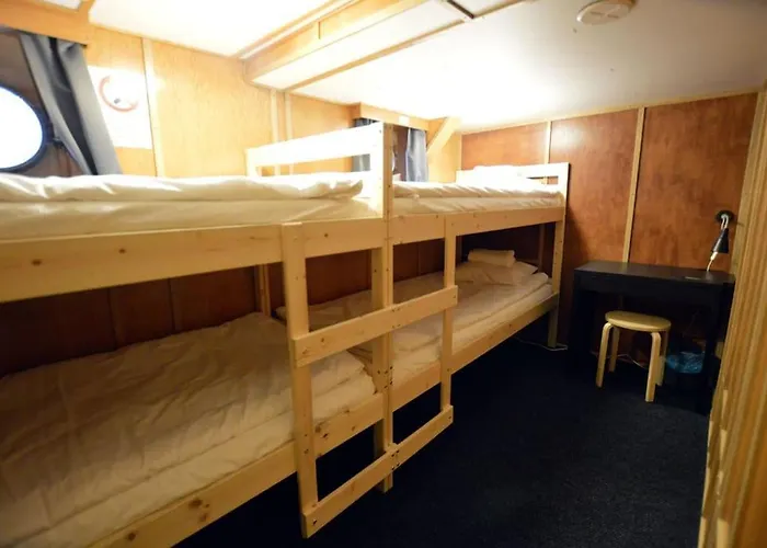 Πλωτό κατάλυμα Hotellilaiva Muikku/hotel Boat Muikku Ελσίνκι