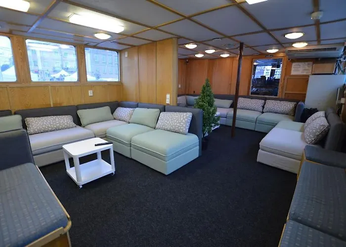 Πλωτό κατάλυμα Hotellilaiva Muikku/hotel Boat Muikku