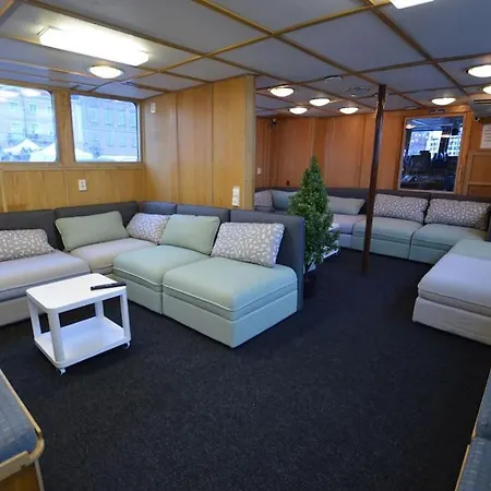 Tekne Hotellilaiva Muikku/hotel Boat Muikku